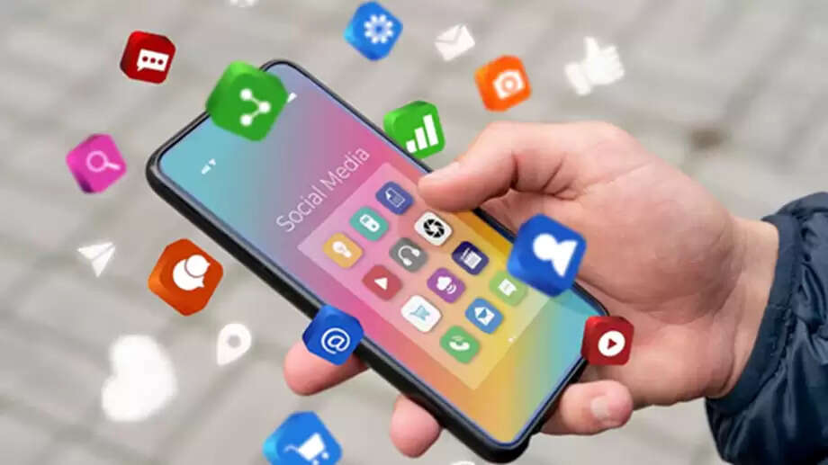 Google Play Store: Google removed more than 40 lakh apps from Play ...