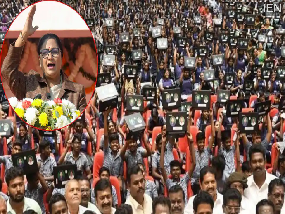 How can female students in Delhi get free laptops? How to apply for ...