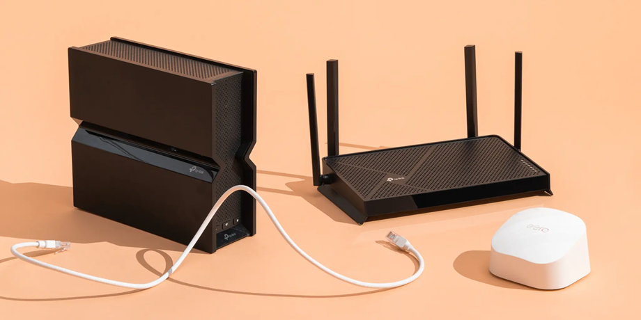 Nter Now Router Tech Tips: Hackers can enter your home through a WiFi router; follow ...